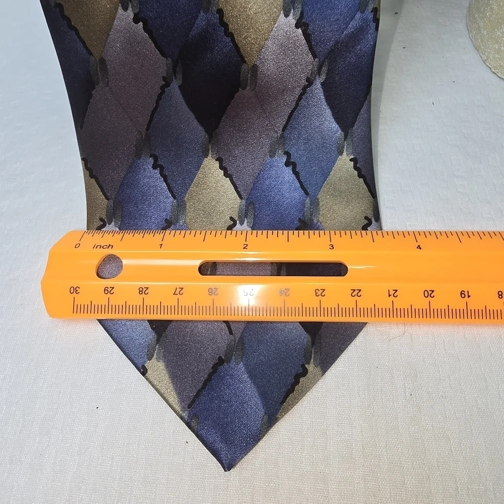 Cocktail Colors Blue and Gold Geometric Silk Tie